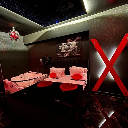 Romeo Nights - Love Rooms - Adults Only Βουκουρέστι Εξωτερικό φωτογραφία