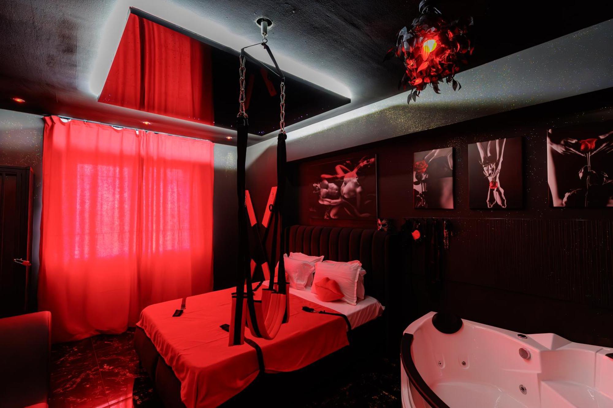 Romeo Nights - Love Rooms - Adults Only Βουκουρέστι Εξωτερικό φωτογραφία
