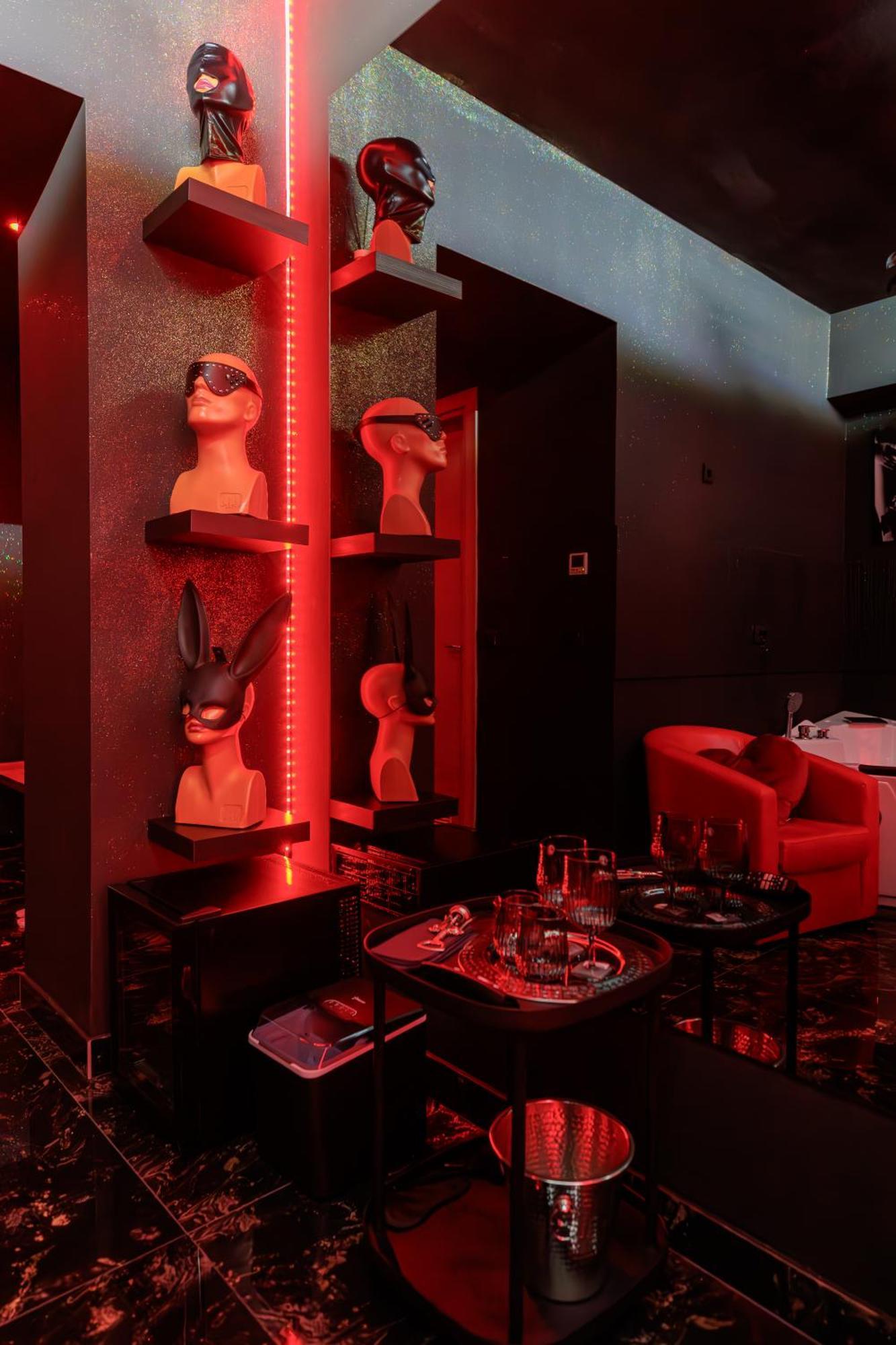 Romeo Nights - Love Rooms - Adults Only Βουκουρέστι Εξωτερικό φωτογραφία