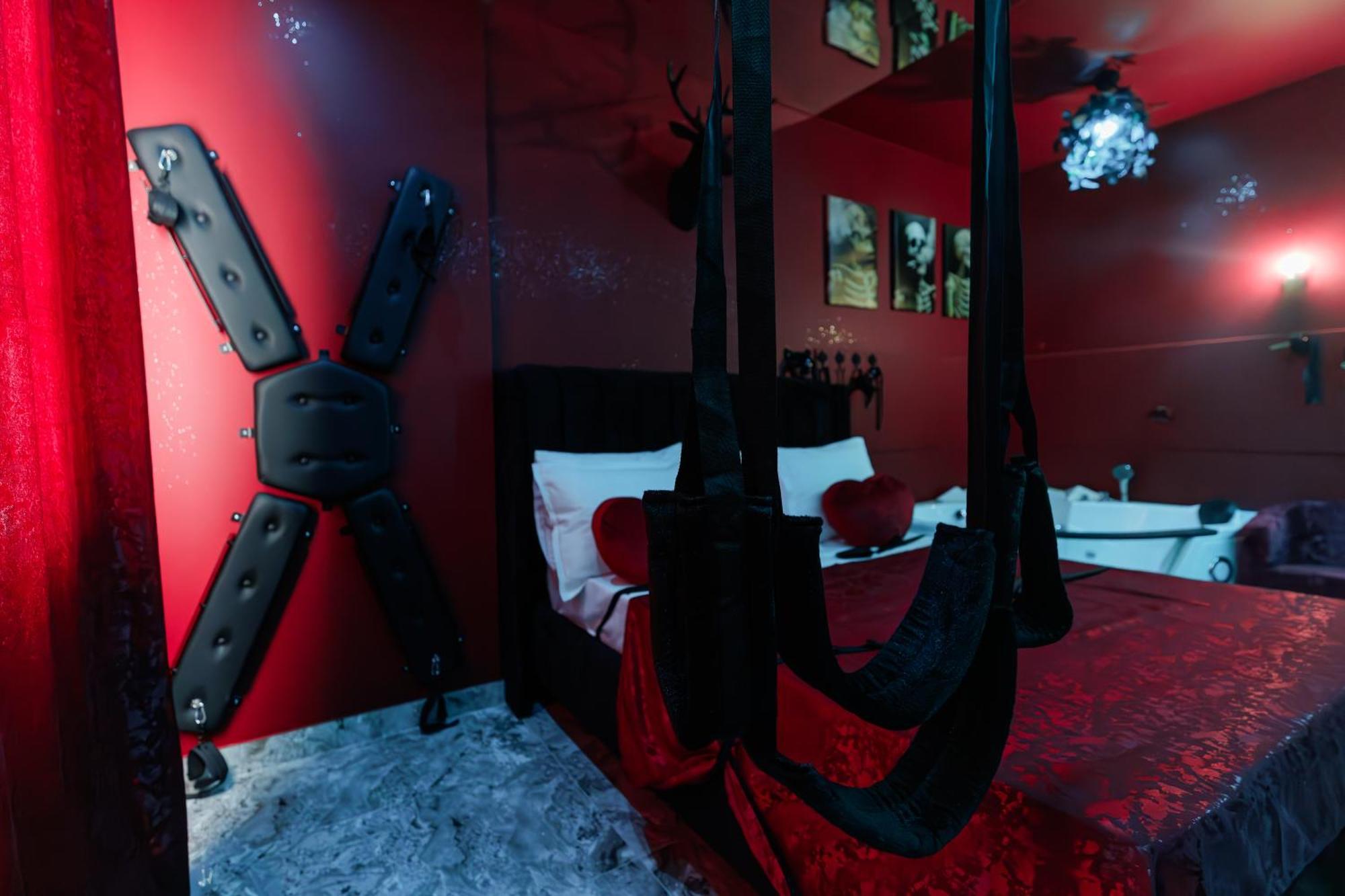 Romeo Nights - Love Rooms - Adults Only Βουκουρέστι Εξωτερικό φωτογραφία
